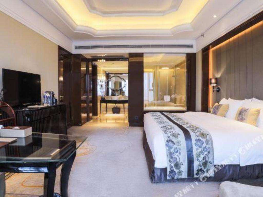 Wyndham Grand Plaza Royale Xianglin Shaoyang Hotell Exteriör bild