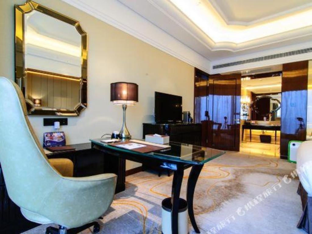 Wyndham Grand Plaza Royale Xianglin Shaoyang Hotell Exteriör bild