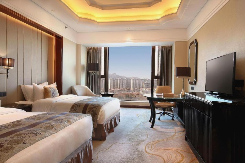 Wyndham Grand Plaza Royale Xianglin Shaoyang Hotell Exteriör bild