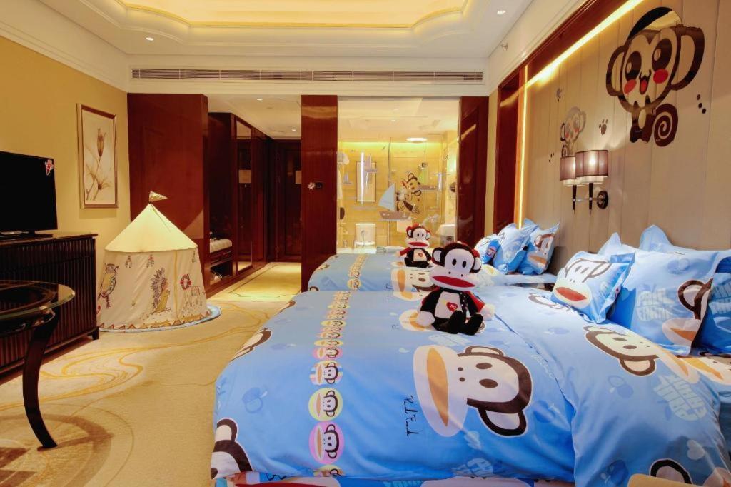 Wyndham Grand Plaza Royale Xianglin Shaoyang Hotell Exteriör bild